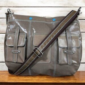 Urban Junket Upcycle Stone Gray Waxed Canvas Laptop Messenger Bag EUC